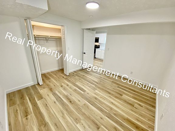 5th image of 2203 Twin Oaks Dr #67