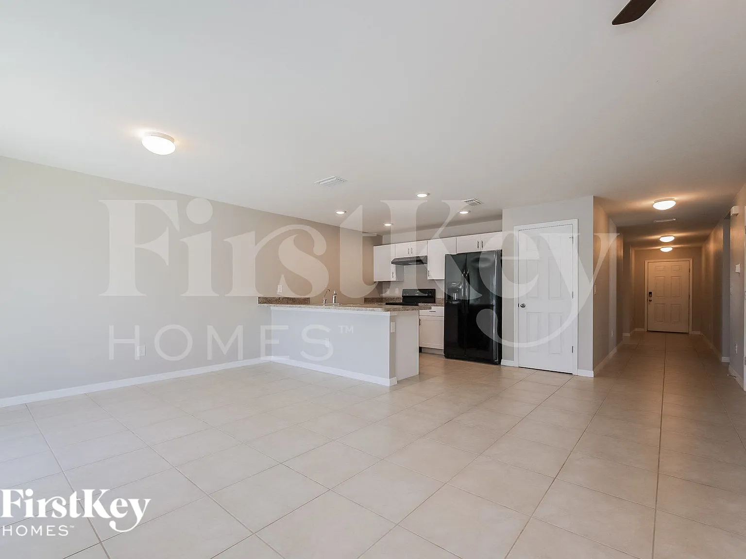 4 bed, 2.0 bath, 1499 sqft, $2,065 — Photo 3
