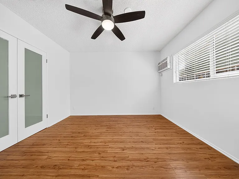 2010 S. Garth Ave. — Photo 21