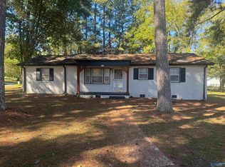 3201 Searcy Dr NW, Tuscaloosa, AL 35810