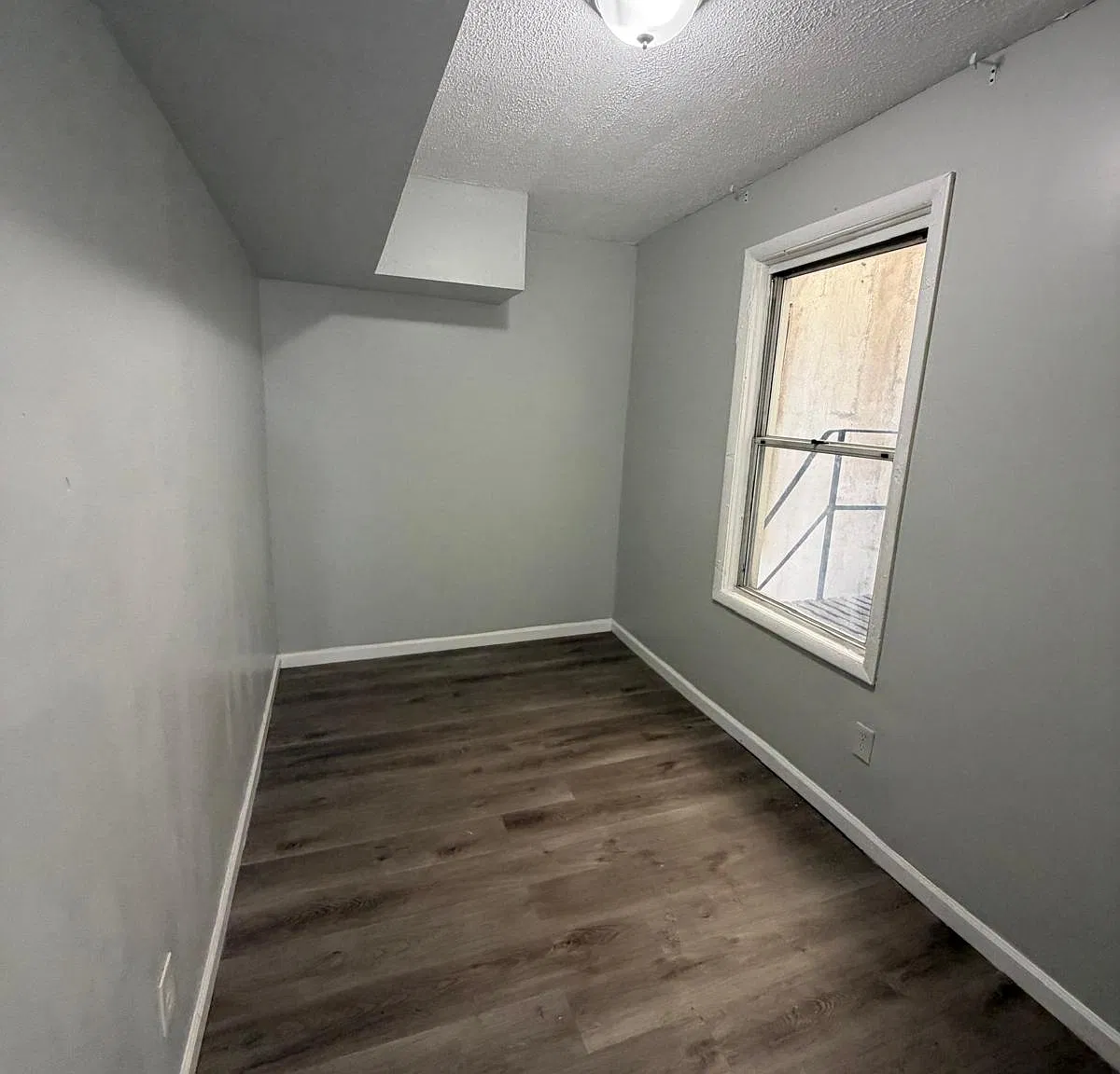 3 bed, $1,875 — Photo 4