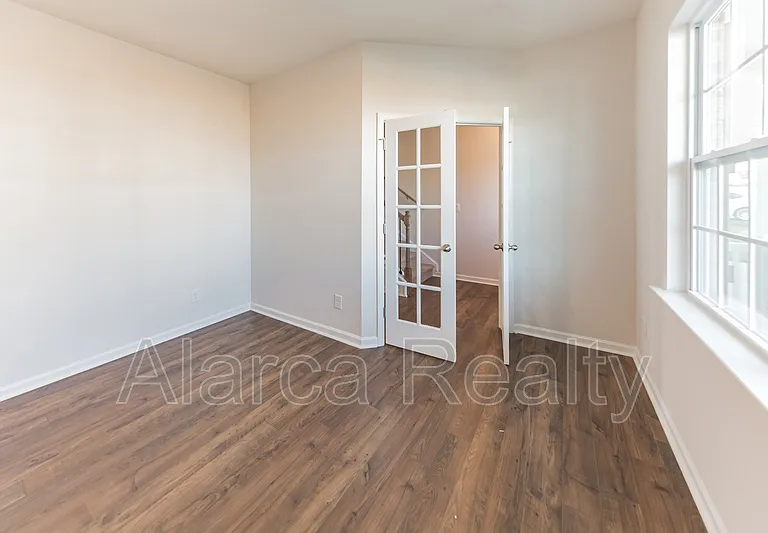 114 Sequoia Forest Dr — Photo 11