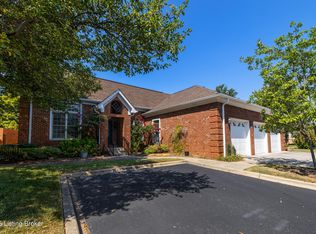 2617 Alia Cir, Louisville, KY 40222