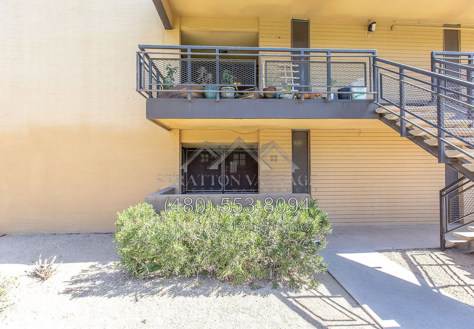 2 bed, 2.0 bath, 1281 sqft, $1,300 — Photo 1