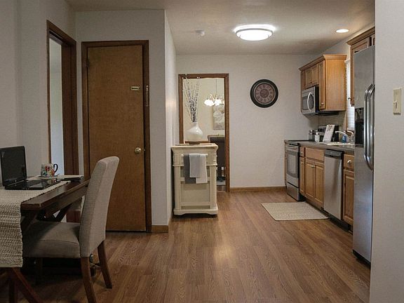 3rd image of 116 Dreaming Creek Dr
