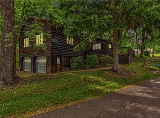 1395 Ridge Rd, Salem, OH 44460