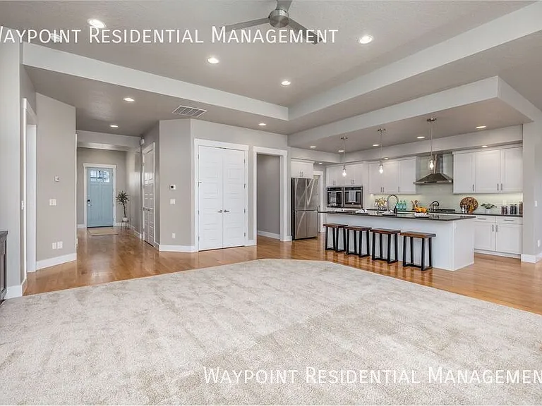 478 W Oak View Dr — Photo 7