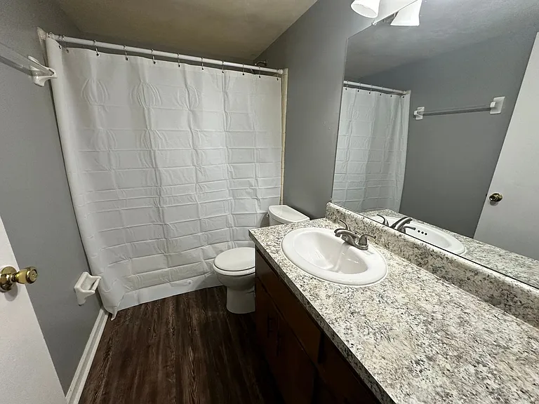 475 Teal Ln #A — Photo 4