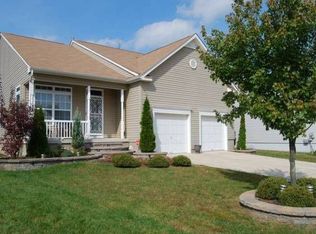 142 Nathan Hale Dr, Deptford, NJ 08096