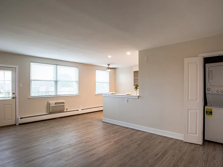 Chestnut Terrace Apartments — Photo 5