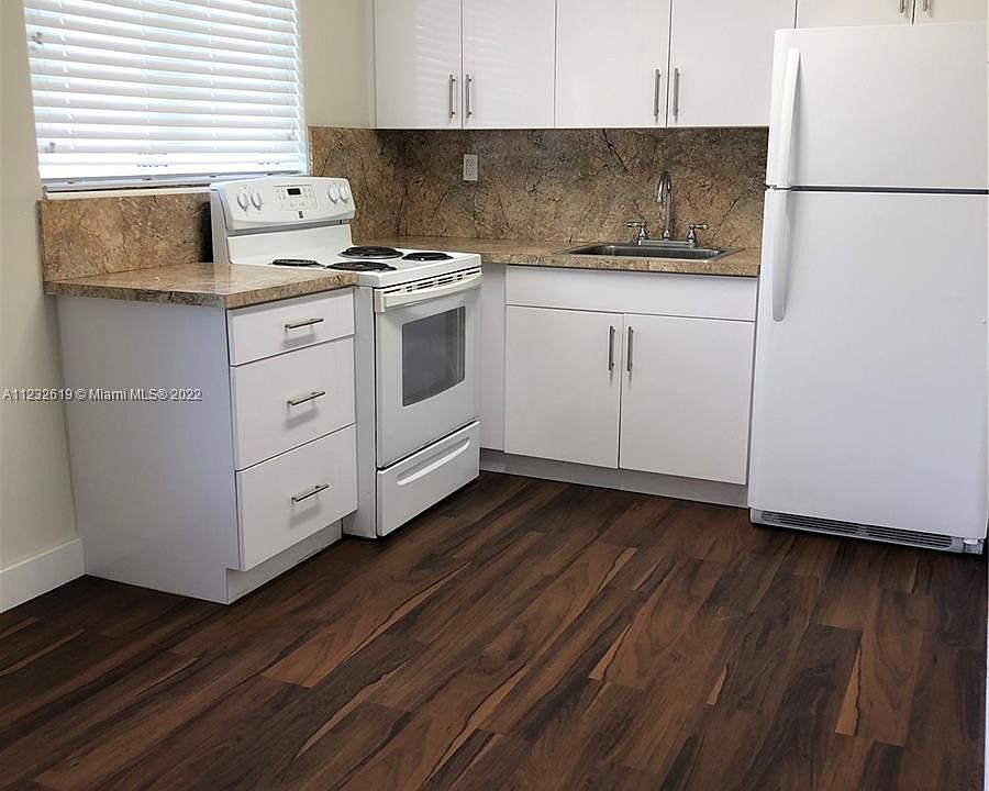 2nd image of 1168 SW 3rd St #3