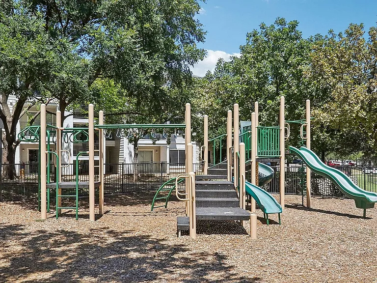 79-web-or-mls-Techni Center Dr-2908-920