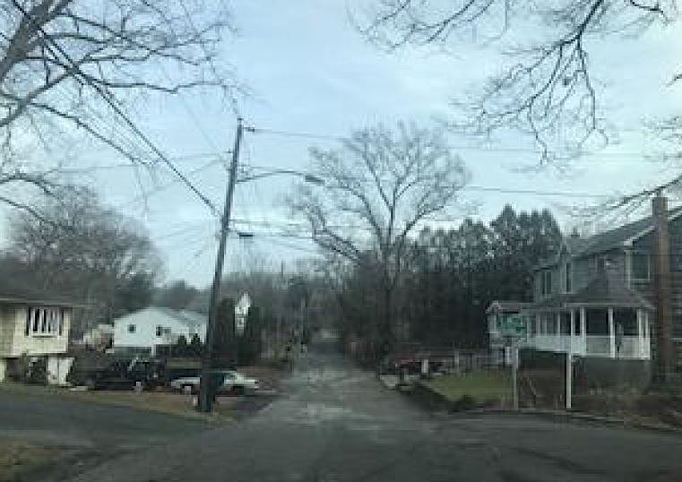 2nd image of 27 Freya Rd