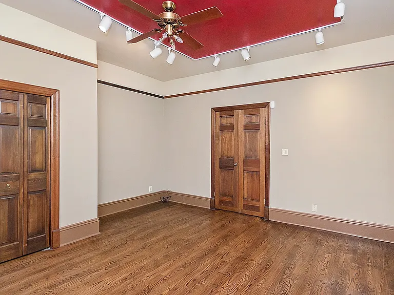 1228 Simpson St — Photo 8