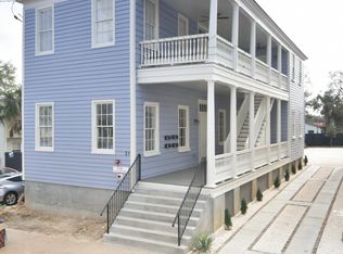 21 Amherst St APT A, Charleston, SC 29403