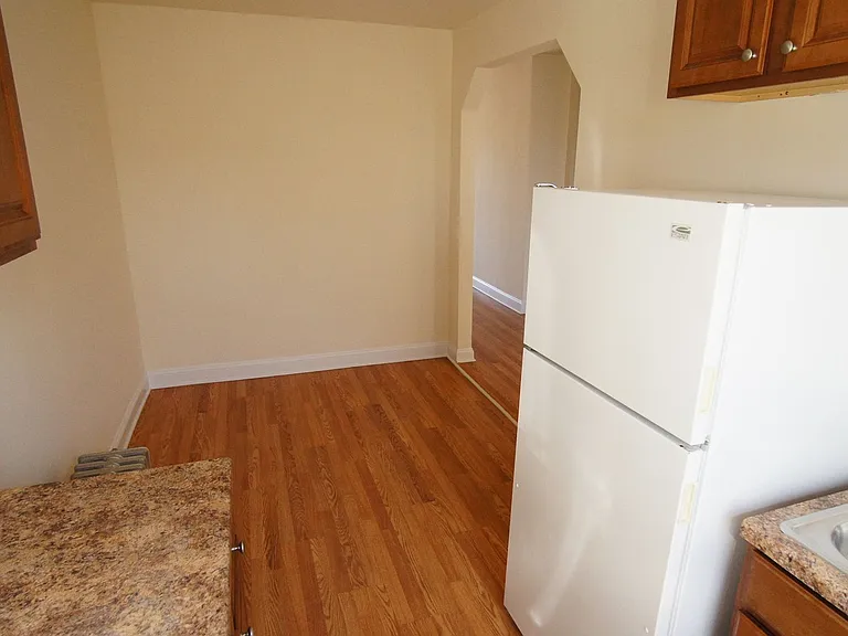 2600 Kimball LLC — Photo 131