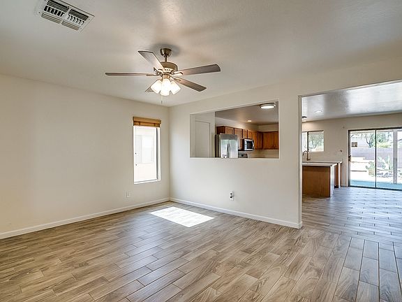 2nd image of 43823 W Sagebrush Trl
