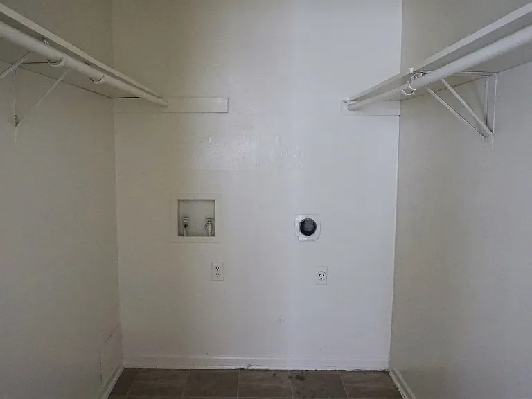 4308 Lake Rd — Photo 16