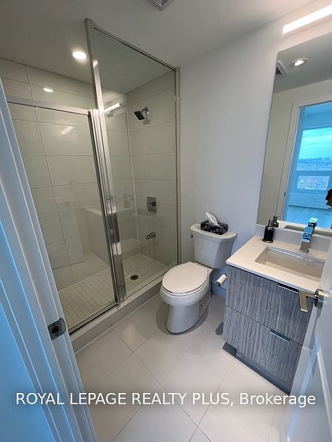 1st image of 395 Bloor St #2205