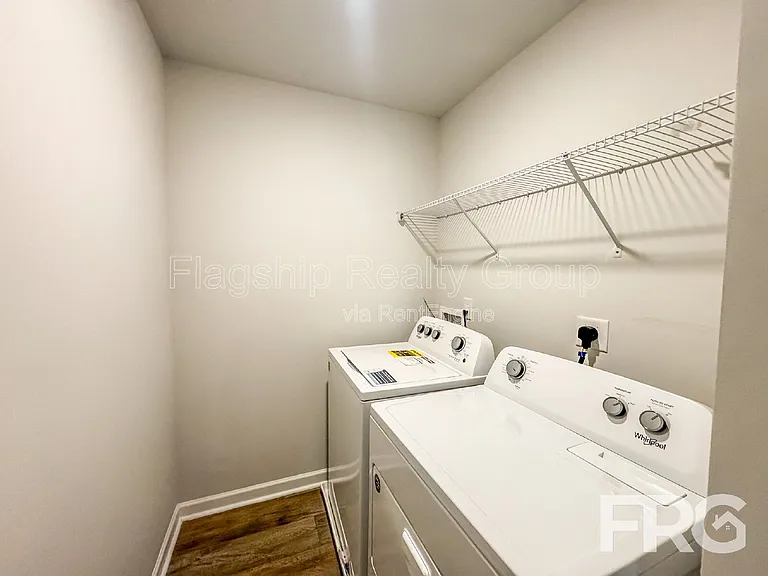 1313 Riverstone Dr — Photo 28