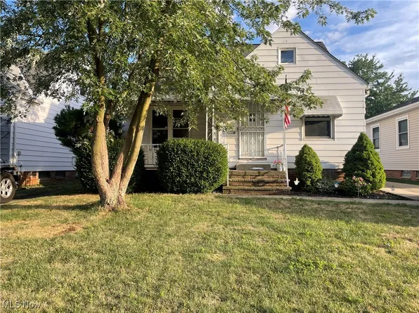 5907 Ridgewood Ave, Parma, OH 44129