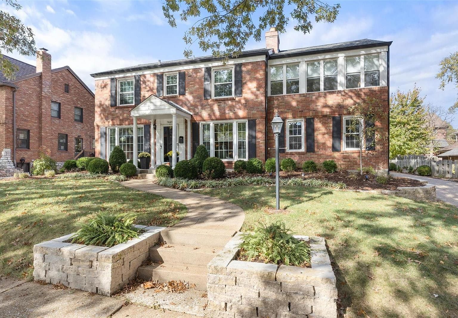 7445 Oxford Dr, Saint Louis, MO 63105 Zillow