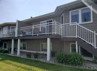 3003 11th St SE, Minot, ND 58701