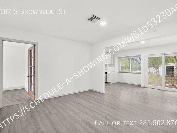 3rd image of 1107 S Brownleaf St