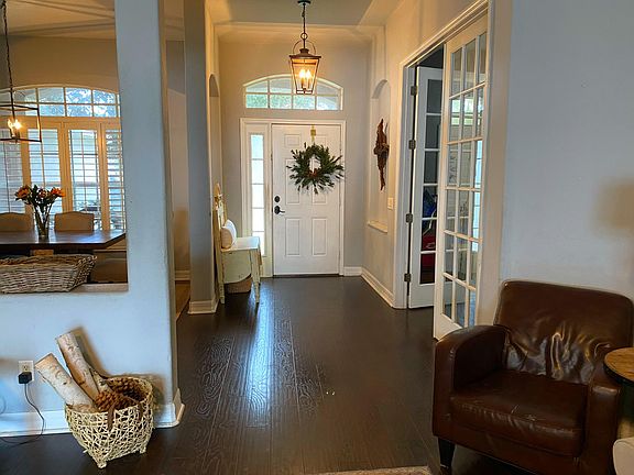5th image of 7229 Colonial Lake Dr