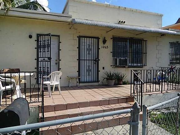 3rd image of 505 NW 11th Ave #1