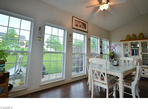 5th image of 5917 Churchill Way