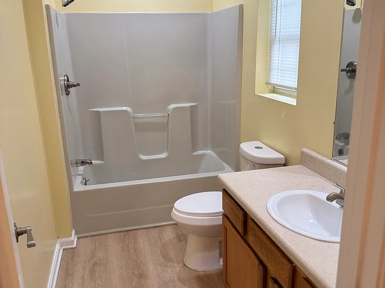 2243 S Meridian St #2 — Photo 10