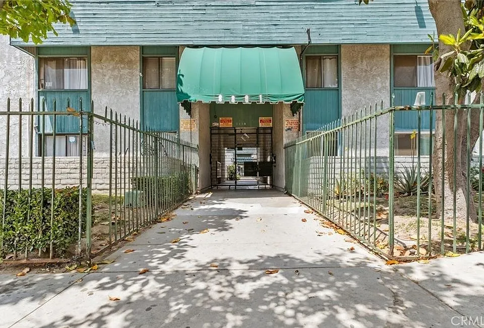 8801 Willis Ave #B-6