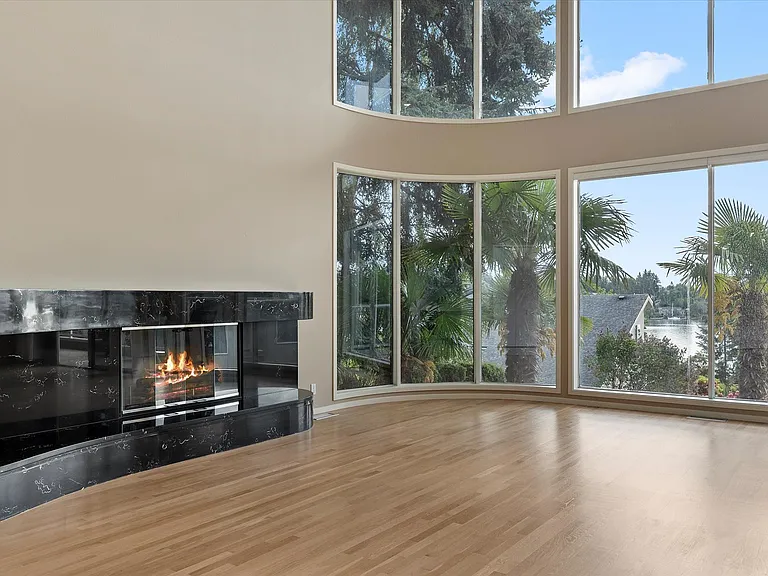 4812 Lake Washington Blvd NE — Photo 13