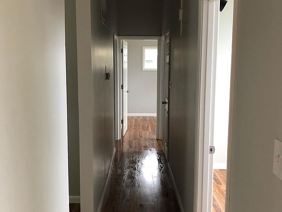 5th image of 4703 Delaware St
