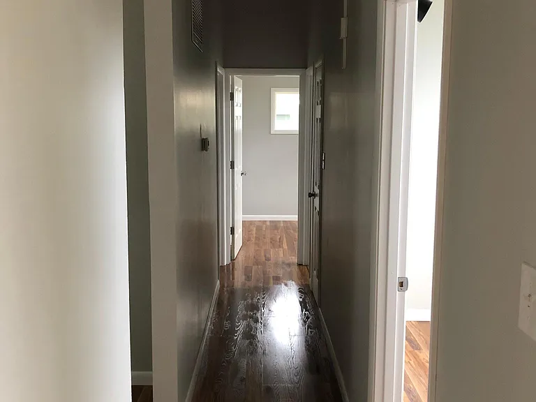 4703 Delaware St — Photo 5