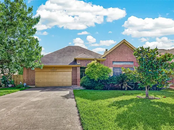 13607 Sable Ln, Houston, TX 77014