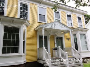 18 Academy St UNIT A, Rochester, NH 03867