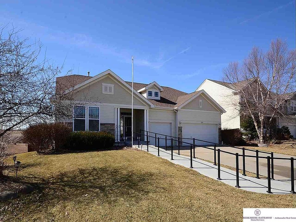1st image of 2350 Sand Hills Dr