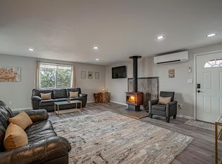 739 W Rolling Hills Dr, Eagle Pt, OR 97524