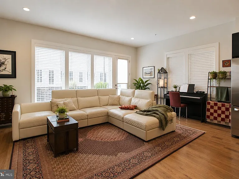 2815 Eisenhower Ave — Photo 10
