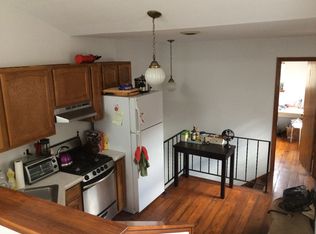 821 Bainbridge St, Philadelphia, PA 19147