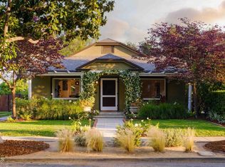 1864 Queensberry Rd, Pasadena, CA 91104