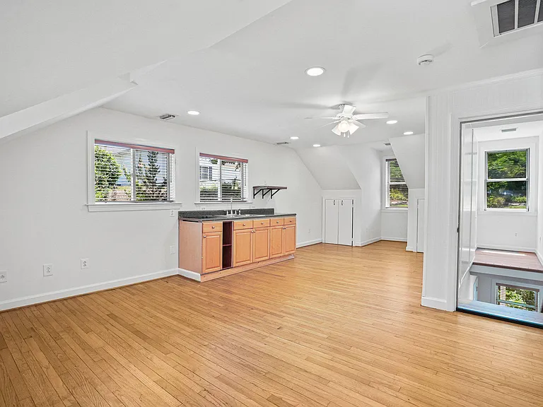 7712 Dolly Dr — Photo 41
