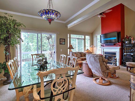 3rd image of 6631 SE Cougar Mountain Way