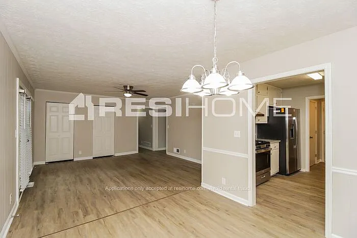 2886 Botany Dr — Photo 8