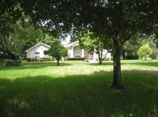 8937 Sharon Dr, New Port Richey, FL 34654