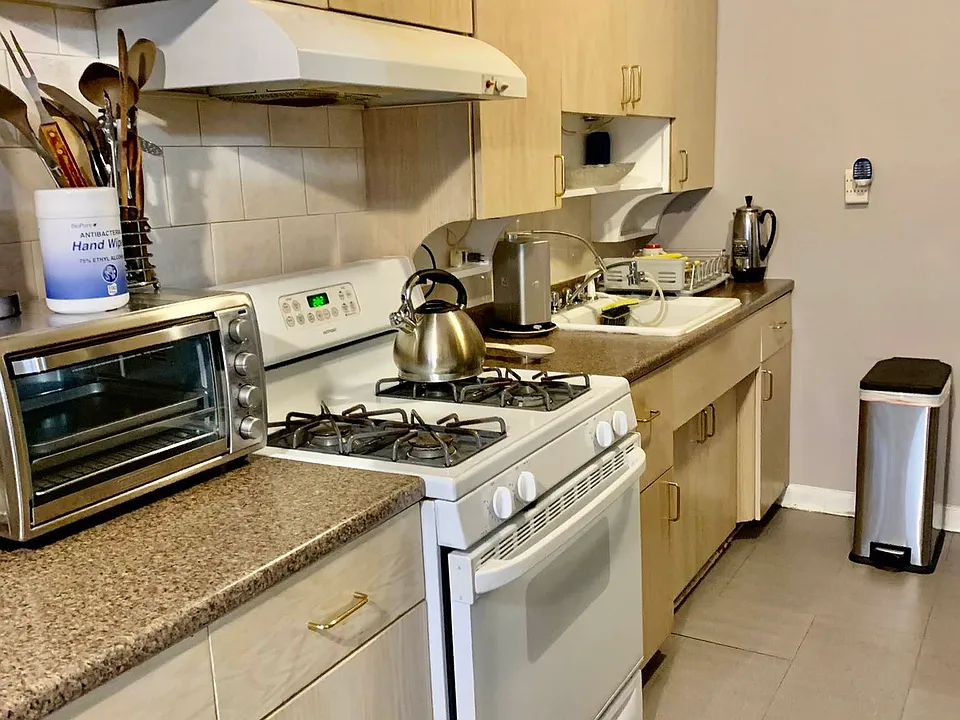 69-04 Penelope Ave #TOP