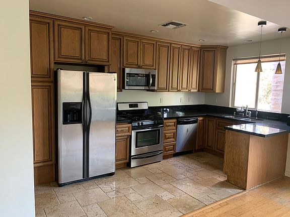 3rd image of 11012 Fruitland Dr APT 4