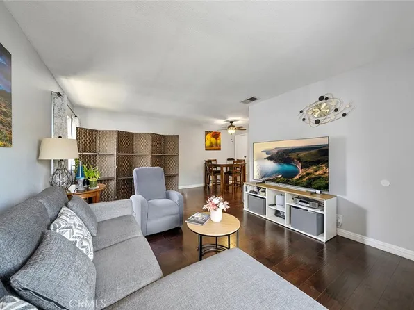 871 W 13th St APT 4, Azusa, CA 91702